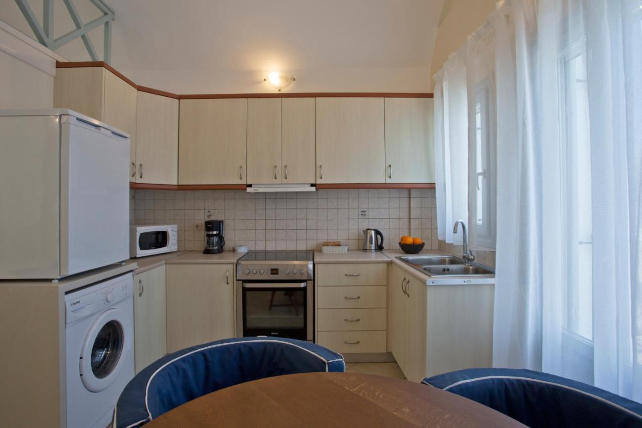 Santorini Med Homes - Sunday Apartment Messaria  Exterior photo